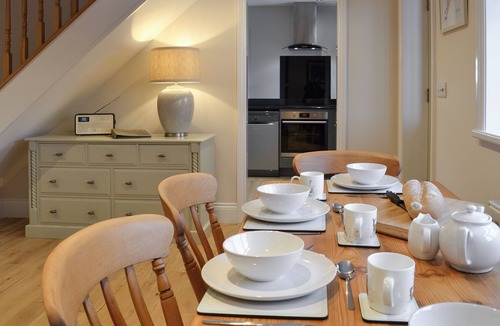 Folkton Cottage | 2 bedroom accommodation in Flixton, near Filey