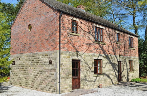 Knockerdown Cottage | 2 bedroom accommodation in Carsington, near Ashbourne