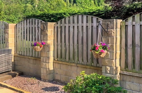 Sutton Cottage | 2 bedroom accommodation in Sutton-In-Craven, near Skipton