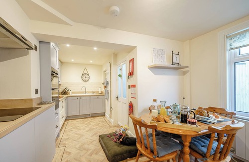 Malvern Cottage | 2 bedroom accommodation in Malvern