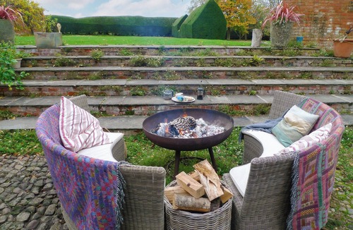 Leicester Cottage | 2 bedroom accommodation in Beeby