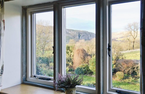 Kilnsey Cottage | 2 bedroom accommodation in Conistone with Kilnsey, Grassington