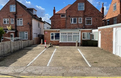 Skegness Apartment | 2 Bedroom Holiday Apartment - Flat 18