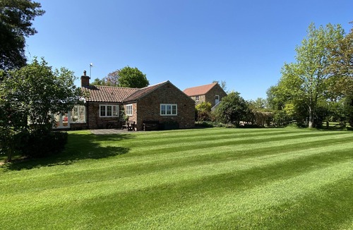 Burythorpe House | 2 Bedroom North Yorkshire Cottage in Burythorpe near Malton, with lovely views.