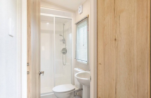 Longridge House | 2 Bedroom Ribchester Platinum caravan with balcony at the front.