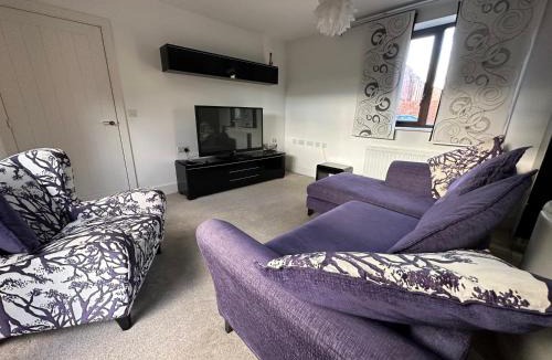 Stockton-on-Tees House | 2 Bedroom Riverside Property with Roof Terrace