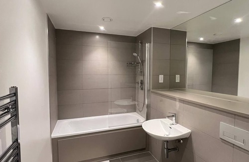 Wembley Central Apartment | 2 Bedroom Wembley