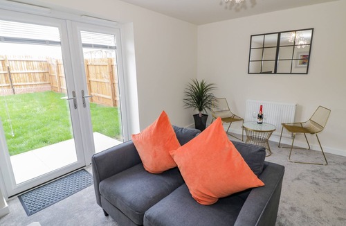 Coventry Cottage | 23 Moat House Close