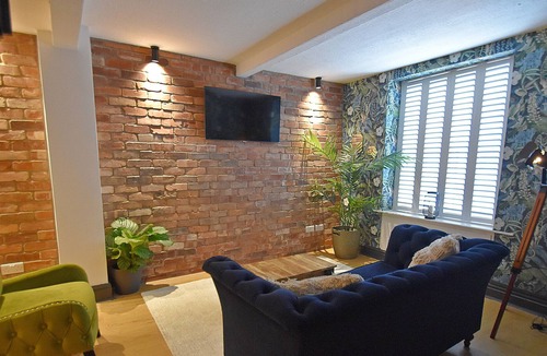 Clitheroe Cottage | 25 LOWERGATE, family friendly, luxury holiday cottage in Clitheroe