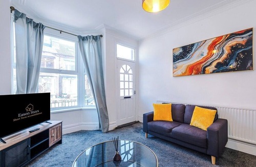 Sheffield House | 3 BDR House By Eason Stays Short Lets Sheffield