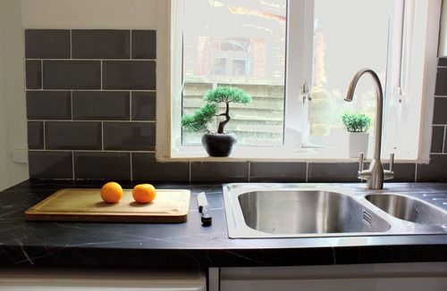 Smethwick House | 3-Bed Bearwood | Midland Met, No CAZ, Free Parking