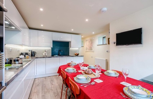Borrowdale Cottage | 3 Bed in Borrowdale (oc-sz465)