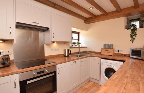 Ashford-in-the-Water Cottage | 3 Bed in Ashford In The Water (oc-pk501)