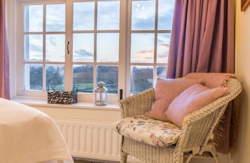 Holmrook Cottage | 3 Bed in Holmrook (oc-sz155)
