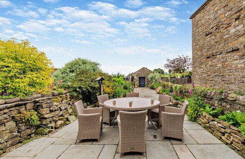 Askrigg Cottage | 3 Bed in Leyburn (oc-76395)