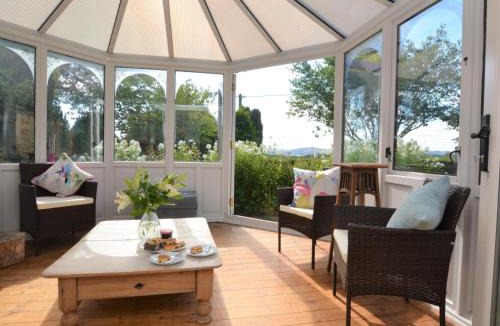 Holestone Moor House | 3 Bed in Matlock oc-57013