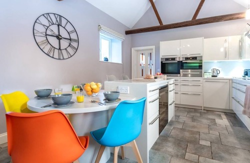 Bridgham Cottage | 3 Bed in Norwich (oc-83020)