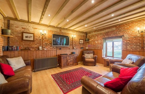 Fakenham Cottage | 3 Bed in Toftrees (oc-kt081)