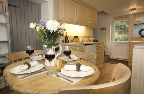 Sandsend Cottage | 3 Bed in Whitby (oc-g0138)