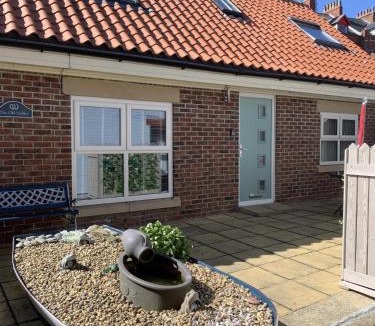 West Cliff House | 3 Bed in Whitby oc-w724