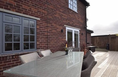 Cattal Cottage | 3 Bed in York (oc-hh015)