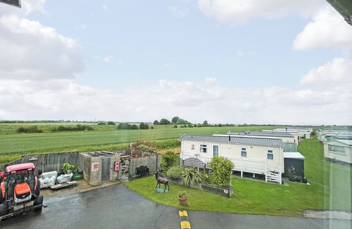 Anderby Creek Apartment | 3 bedroom accommodation in Anderby Creek