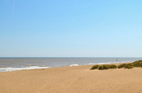 Burgh le Marsh Cottage | 3 bedroom accommodation in Burgh Le Marsh, Skegness
