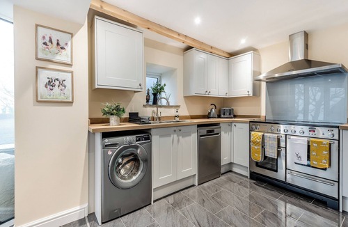 Longnor Cottage | 3 bedroom accommodation in Hollinsclough, near Buxton