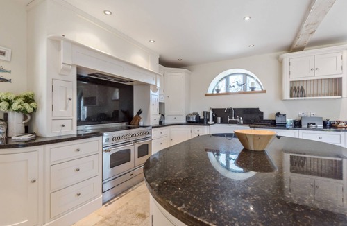 Titchwell Cottage | 3 Marshland Barns 2 bedrooms - sleeps 4 guests in 2 bedrooms