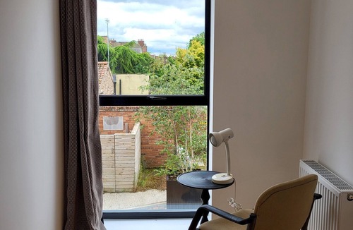 Bootham House | 3 Marygate Mews - Three Bedroom Apartment, Sleeps 6
