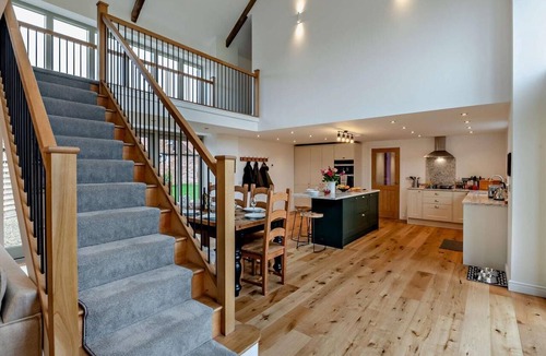 Brough Cottage | 4 Bed in Brough (oc-93496)