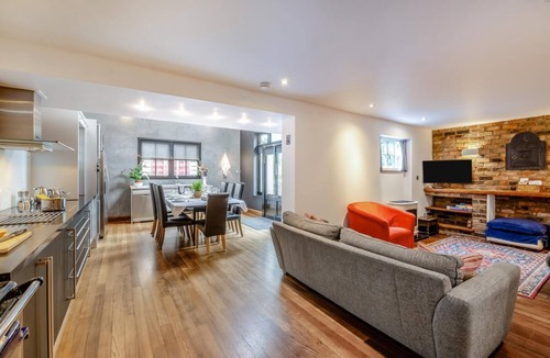 Helmsley Cottage | 4 Bed in Helmsley (oc-y039)