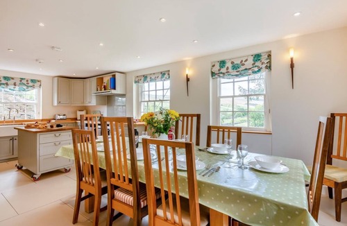 Horsehouse Cottage | 4 Bed in Horsehouse (oc-c32282)