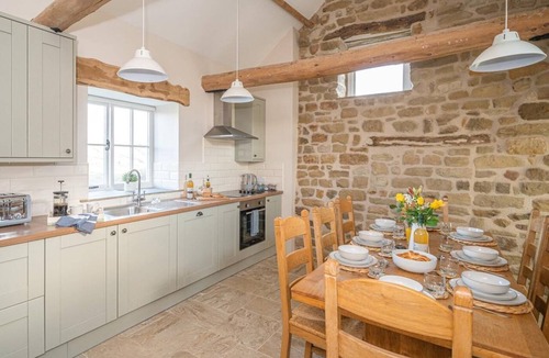 North York Moors National Park Cottage | 4 Bed in Kirkbymoorside (oc-75301)