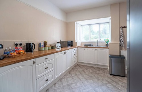 Sutton Coldfield House | 4-Bed Sutton Home: Games Room & Parking | Sleeps 8 | Great Location