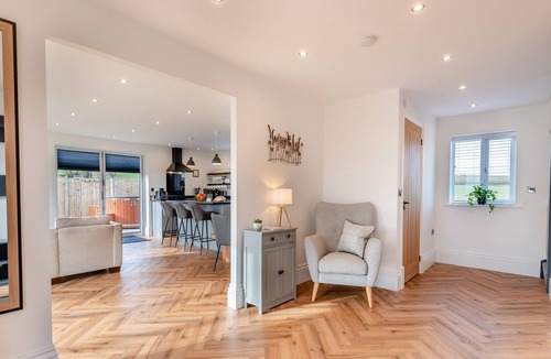 Pleasley Cottage | 4 bedroom accommodation in Pleasley Vale, near Mansfield