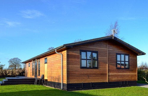 Wilberfoss Cottage | 4 bedroom accommodation in Newton-on-Derwent, near York
