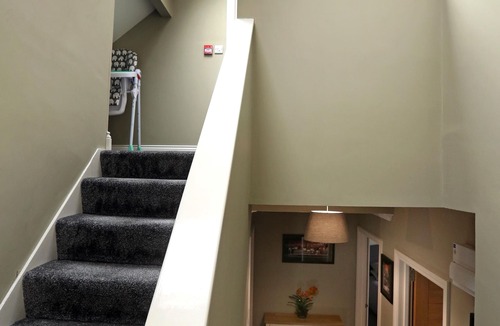Heworth Apartment | 4 Bedroom Duplex Apartment over 2 floors sleeps 8,