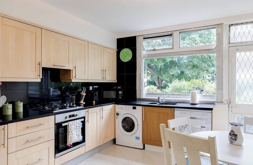 City of Westminster Cottage | 4 Bedroom Villa on Marble Arch