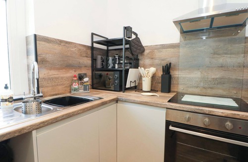 Lancaster Cottage | 4 NEWTON TERRACE, romantic in Lancaster