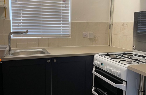 Lincoln House | 4 Roman House, Lincoln Central + Parking, walking distance to local attractions