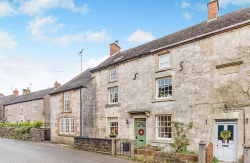 Carsington Cottage | 5 Bed in Brassington (oc-h34604)