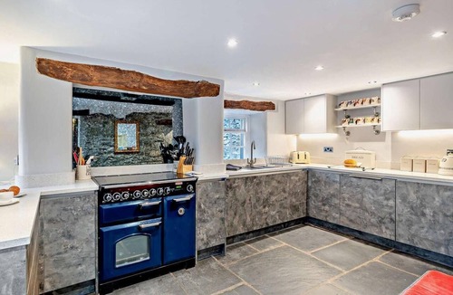 Cartmel Cottage | 5 Bed in Cartmel (oc-80332)