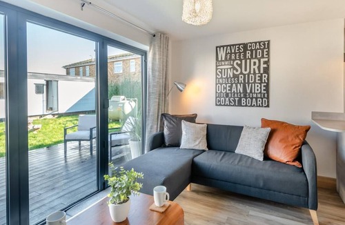 Chapel Saint Leonards House | 5 Bed in Skegness (oc-94469)