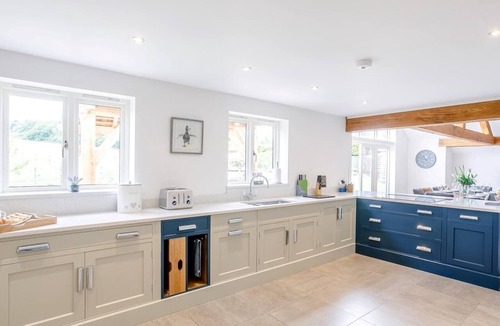 Tealby Cottage | 5 Bed in Market Rasen (oc-78678)