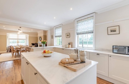 Spilsby Cottage | 5 Bed in West Keal (oc-l33070)
