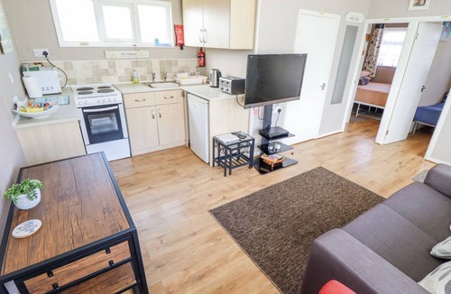 Chapel Saint Leonards Cabin | 68 Cherry Park in Lincolnshire