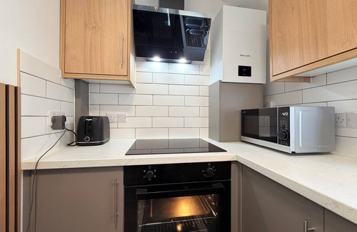 Cleethorpes Cottage | 7 Spacious 1Bed House Sleeps 3 Secure Parking WiFi