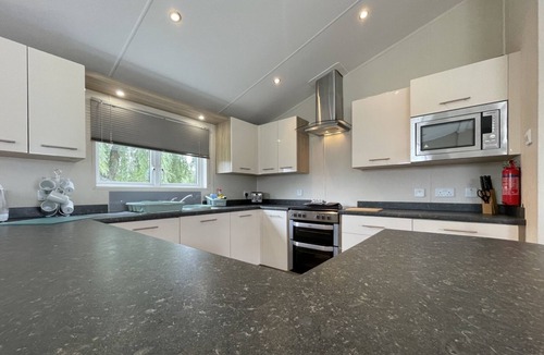 Tattershall Cabin | 8 berth luxury lodge at Tattershall lakes