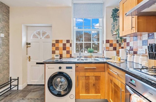 Coleshill House | #97 Historic Grade II Cottage Near NEC